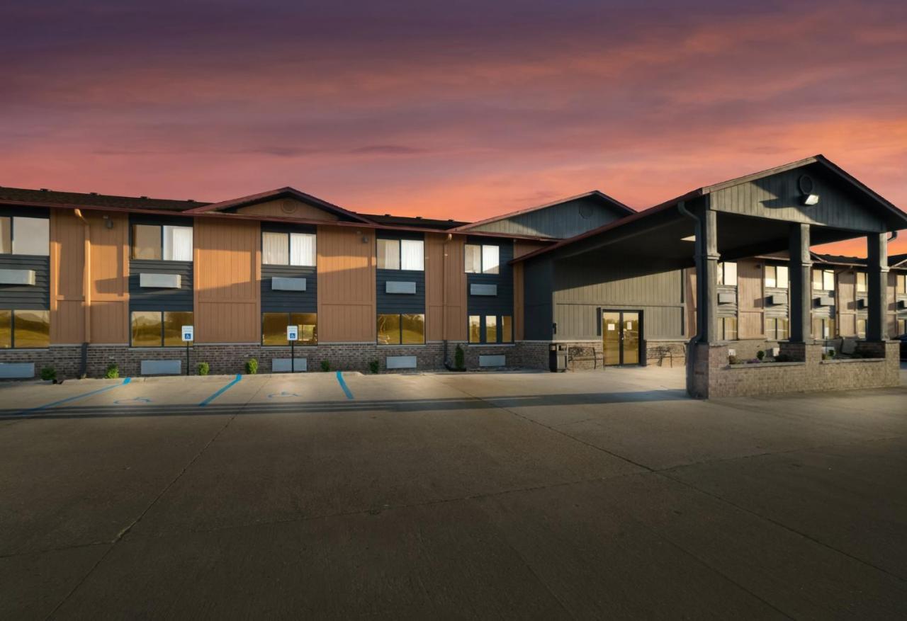 Motel Super 8 By Wyndham Marston Esterno foto