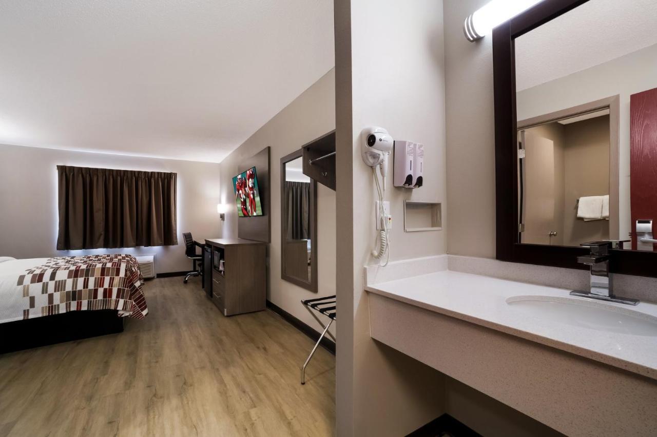 Motel Super 8 By Wyndham Marston Esterno foto